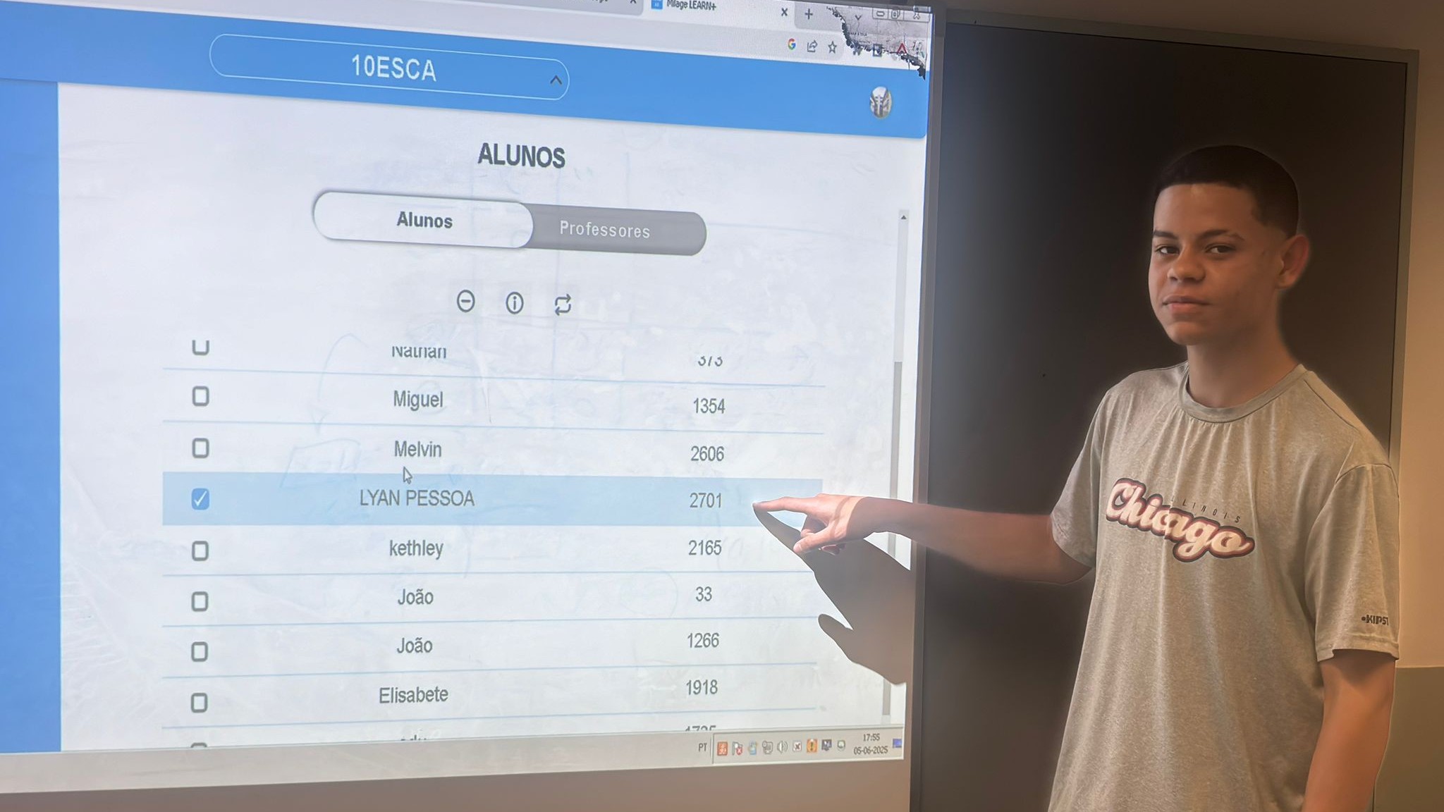 Alunos premiados na 7ª Edição dos Prémios MILAGE Aprender +